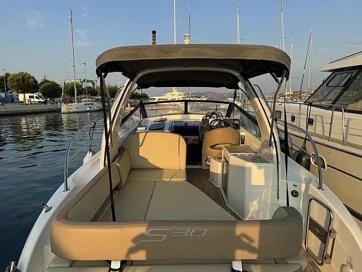 Bavaria S30 - 