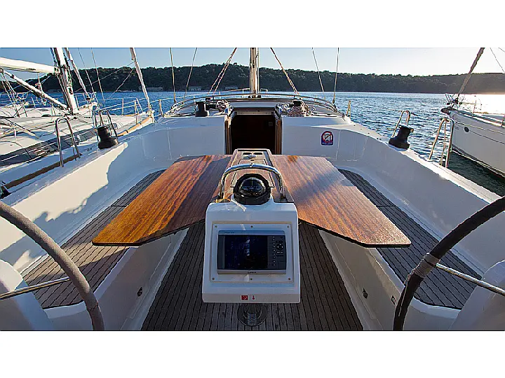 Bavaria 46 Cruiser - exterior