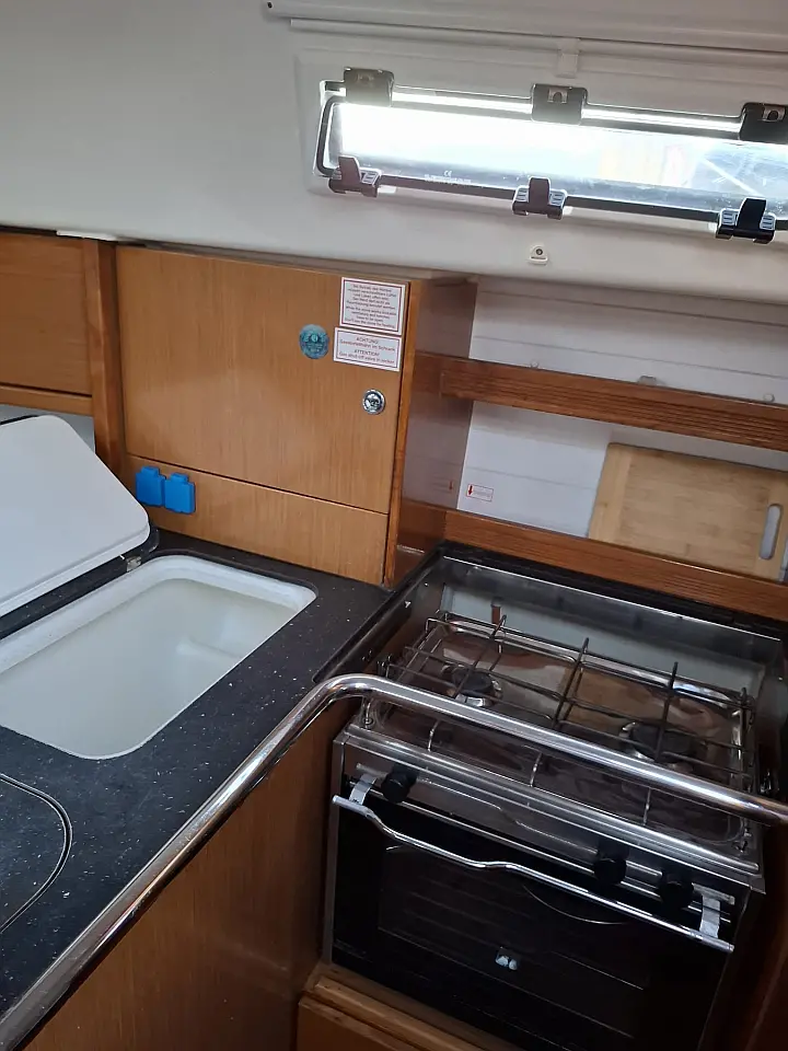 Bavaria Cruiser 32 - 