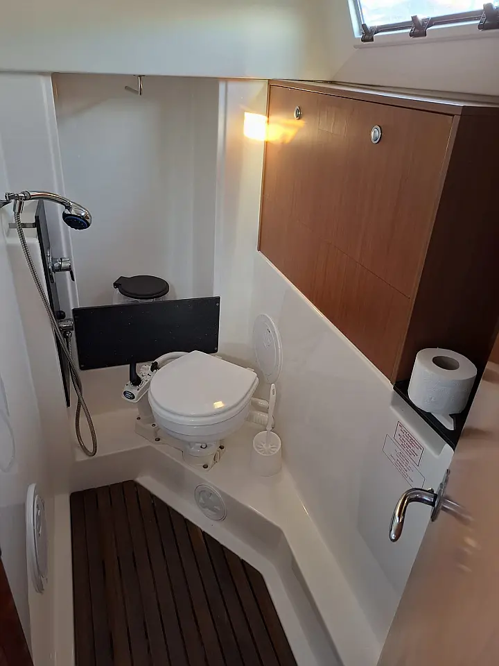 Bavaria Cruiser 32 - 