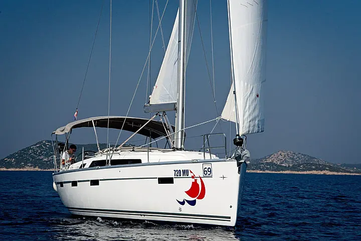 Bavaria Cruiser 41 - 