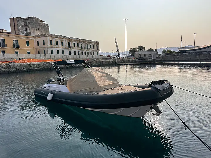 Ranieri Cayman 28.0 Executive - 