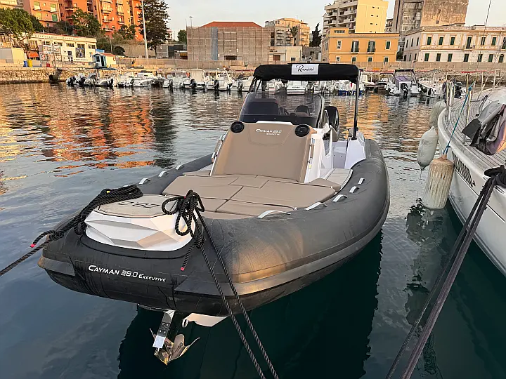 Ranieri Cayman 28.0 Executive - 