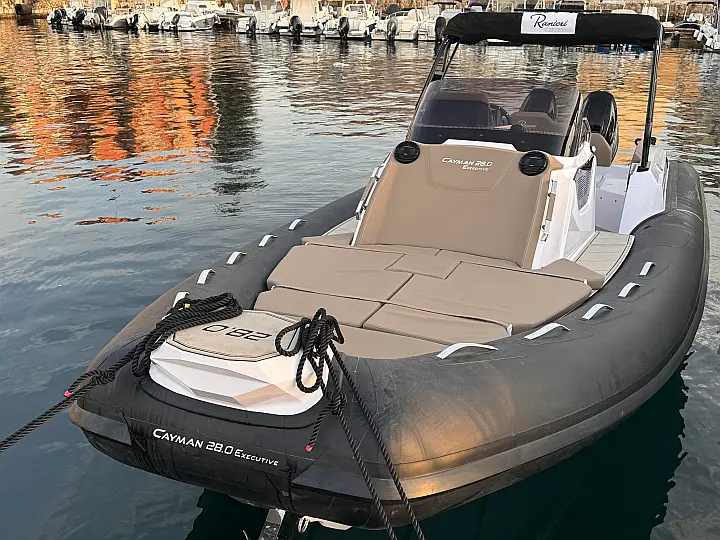 Ranieri Cayman 28.0 Executive - 