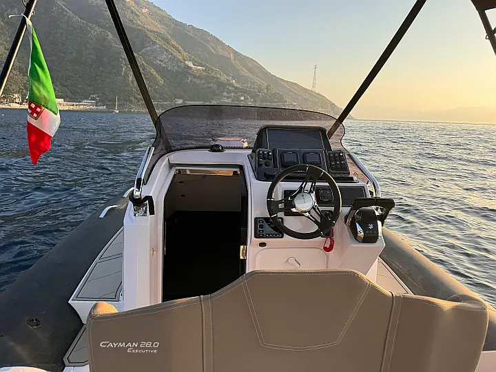 Ranieri Cayman 28.0 Executive - 