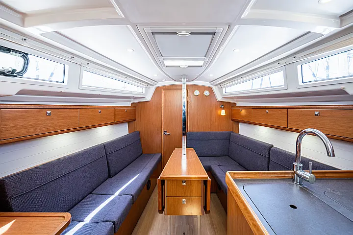 Bavaria 33 Cruiser - 