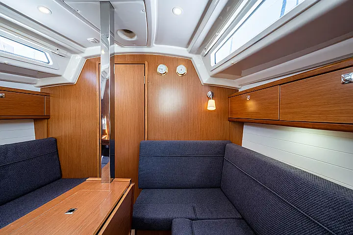 Bavaria 33 Cruiser - 