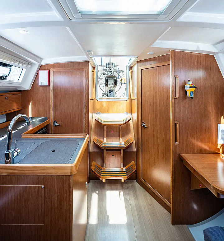 Bavaria 33 Cruiser - 