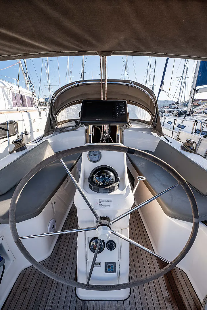 Bavaria 33 Cruiser - 