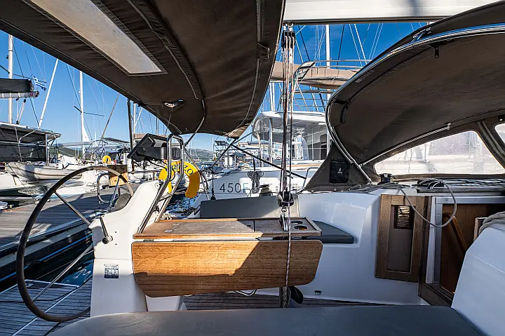 Bavaria 33 Cruiser - 