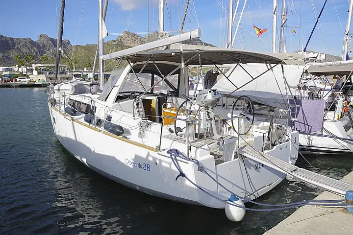 Oceanis 38 - 