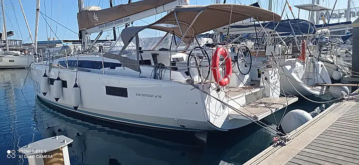 Sun Odyssey 410 - 