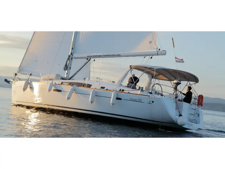 Oceanis 50 Family - Exterior (photo taken 2019)